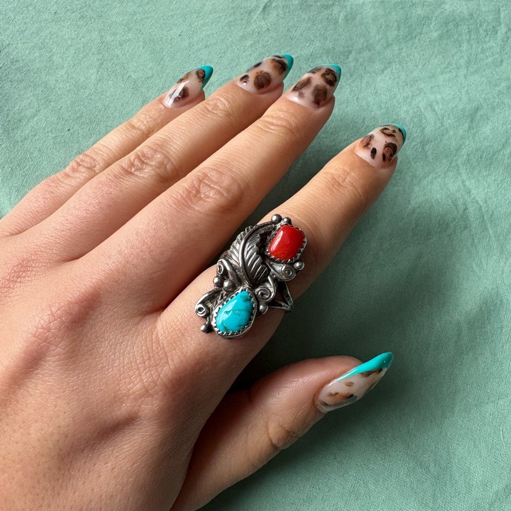 Vintage Navajo turquoise/coral ring